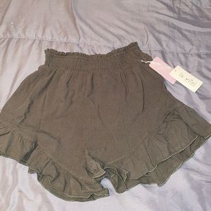 Flowy shorts